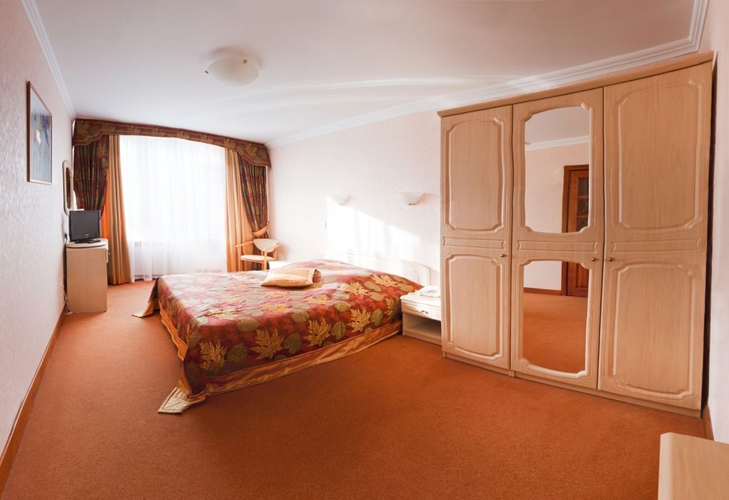 Hotel Yubileiny Minsk Bagian luar foto